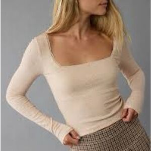 AE square neck lace long-sleeve t-shirt